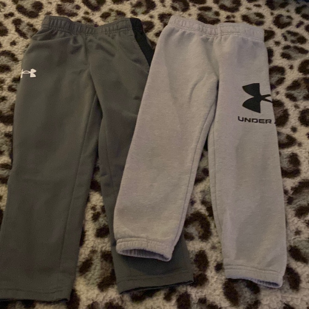 GUC under ARMOUR sweatpants. Size 4